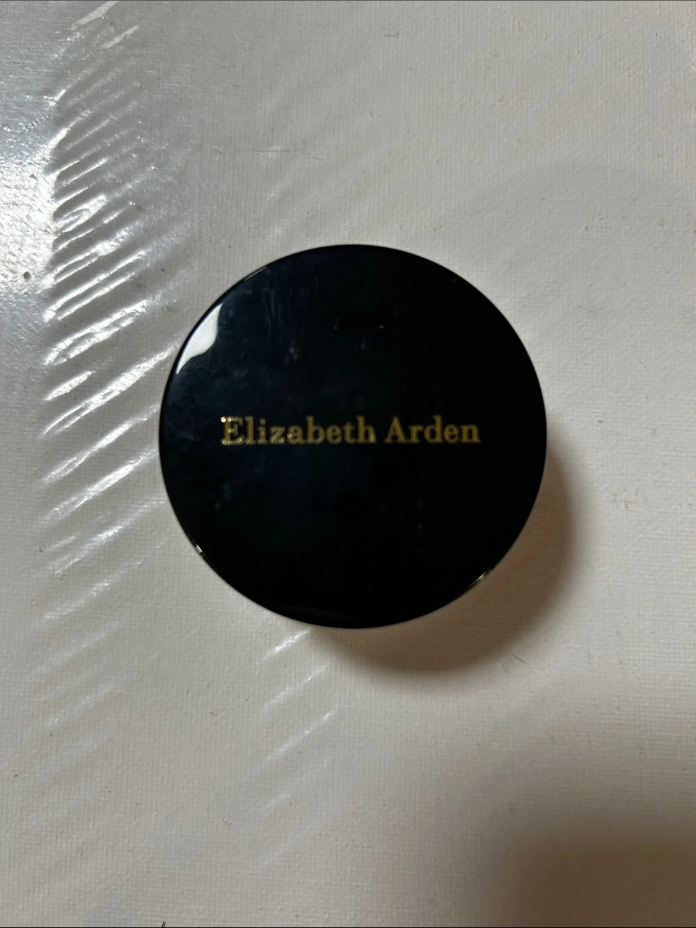 Elizabeth Arden new tag